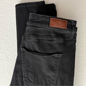 Hollister High-Rise Super Skinny Black Jeans Classic Stretch size 11s W30 L28